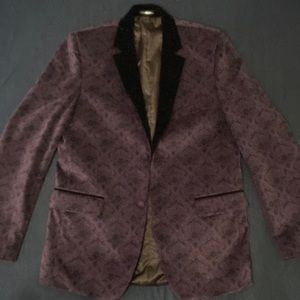Boy’s velvet blazer